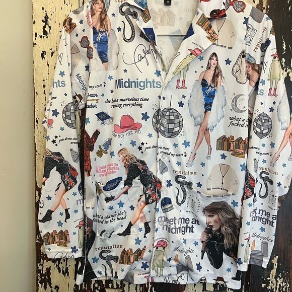 Other - Taylor Swift picture Midnights Meet Me At Midnight Pajama top. Size small.